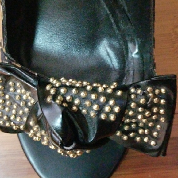 Betsey Johnson  leopard stiletto pumps - Picture 4 of 5